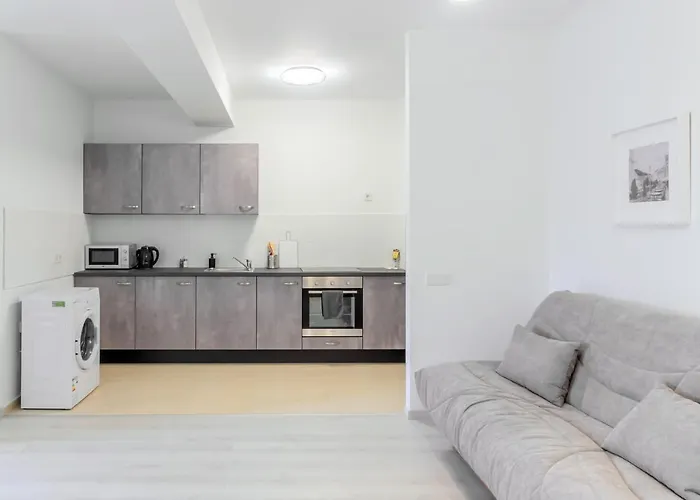 Atlas Unirii: Upscale Flats In The Heart Of Bucharest! Apartamento Bucareste