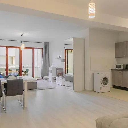 Апартаменти Atlas Unirii: Upscale Flats In The Heart Of Bucharest! *