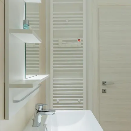 Apartment Atlas Unirii: Upscale Flats In The Heart Of Bucharest! *