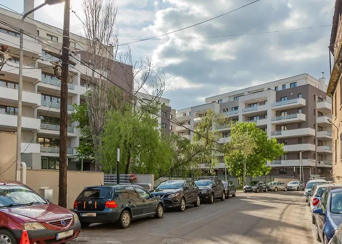 Atlas Unirii: Upscale Flats In The Heart Of Bucharest! 布加勒斯特