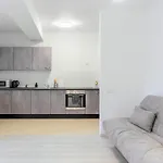 Atlas Unirii: Upscale Flats In The Heart Of Bucharest! Lejlighed Bukarest