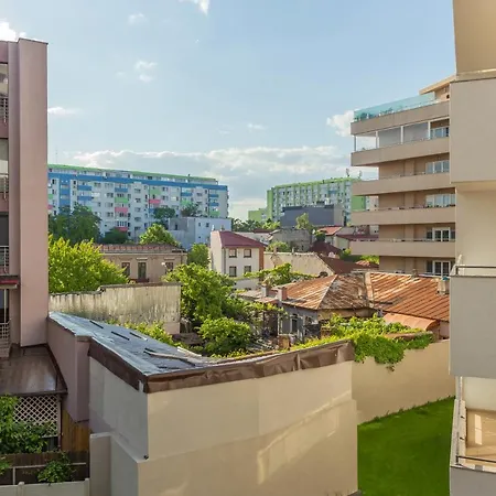 Atlas Unirii: Upscale Flats In The Heart Of Bucharest! Апартаменти
